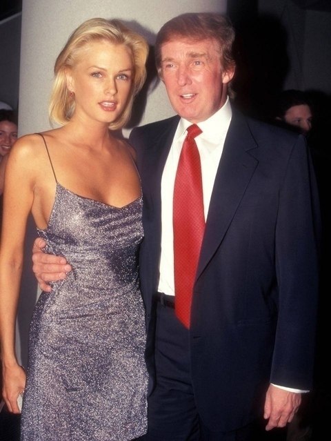           Playboy  , 1990-. zdms