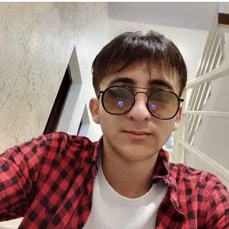 Iliya, 21, 