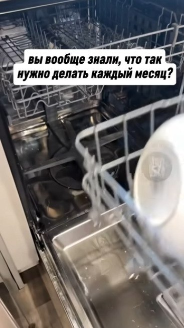    )