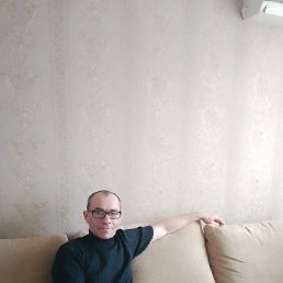 Oleg, , 50 