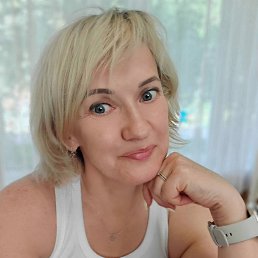Inna, 55, 