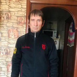 Viktor, 61, 