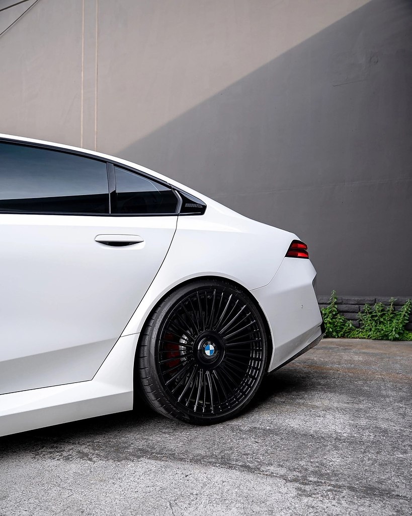  | BMW - 14  2025  19:28 - 2