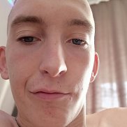 Anton, 20 , 