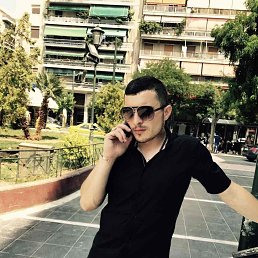Kaki, 33, 