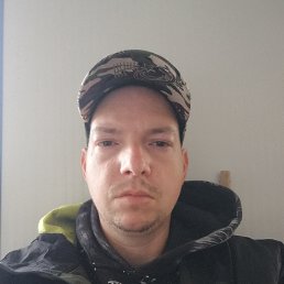 Kiril, 38, 