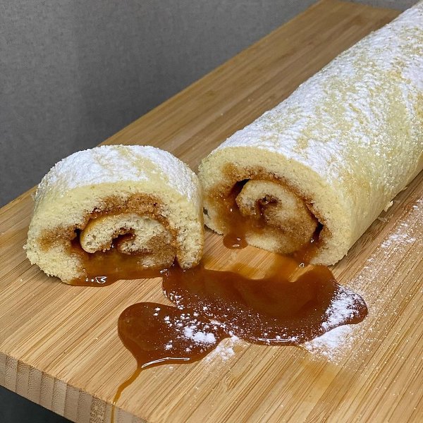 Рулет на сгущенном молоке. Просто, быстро и очень вкусно 1. Сгущенное молоко - 1 банка 2. Яйцо - 2 ... - 3