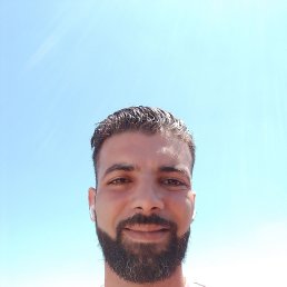 Mohamed, 32, 