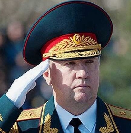 Экс-главкома Сухопутных войск РФ, который был осужден за мошенничество, развели мошенники. Аферисты ...