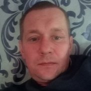 Denis, 40 , 