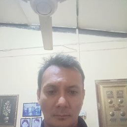 Izat, 43, -