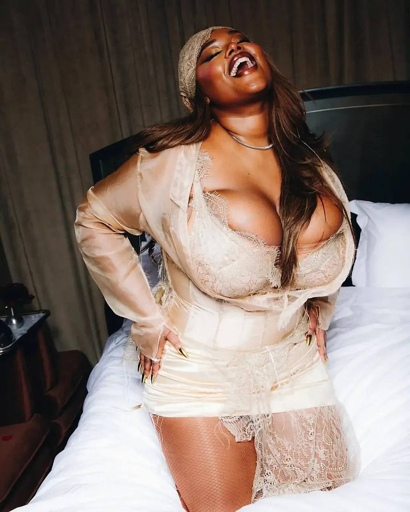     Met Gala-    GQ.     ... - 8