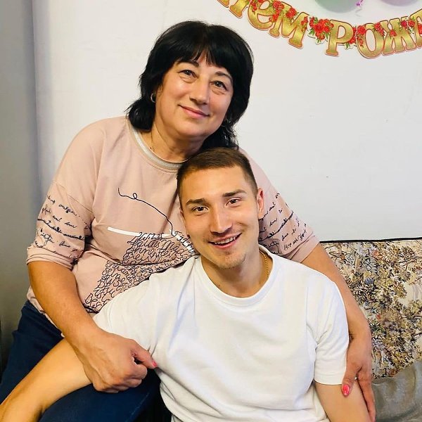 Грозе вратарей и лидеру атак армейцев исполнилось 28 лет. Сегодня день рождения отмечает форвард СКА ... - 7