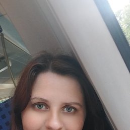 Sofia, 41, 