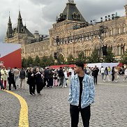 Simon, 25 , 