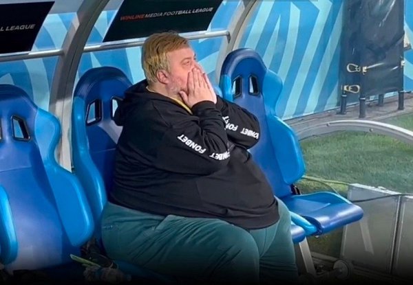 Василий Уткин намекнул, что будет бороться с лишним весом. Еще в октябре Уткин признался, что его ...