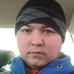 Ali, , 33 