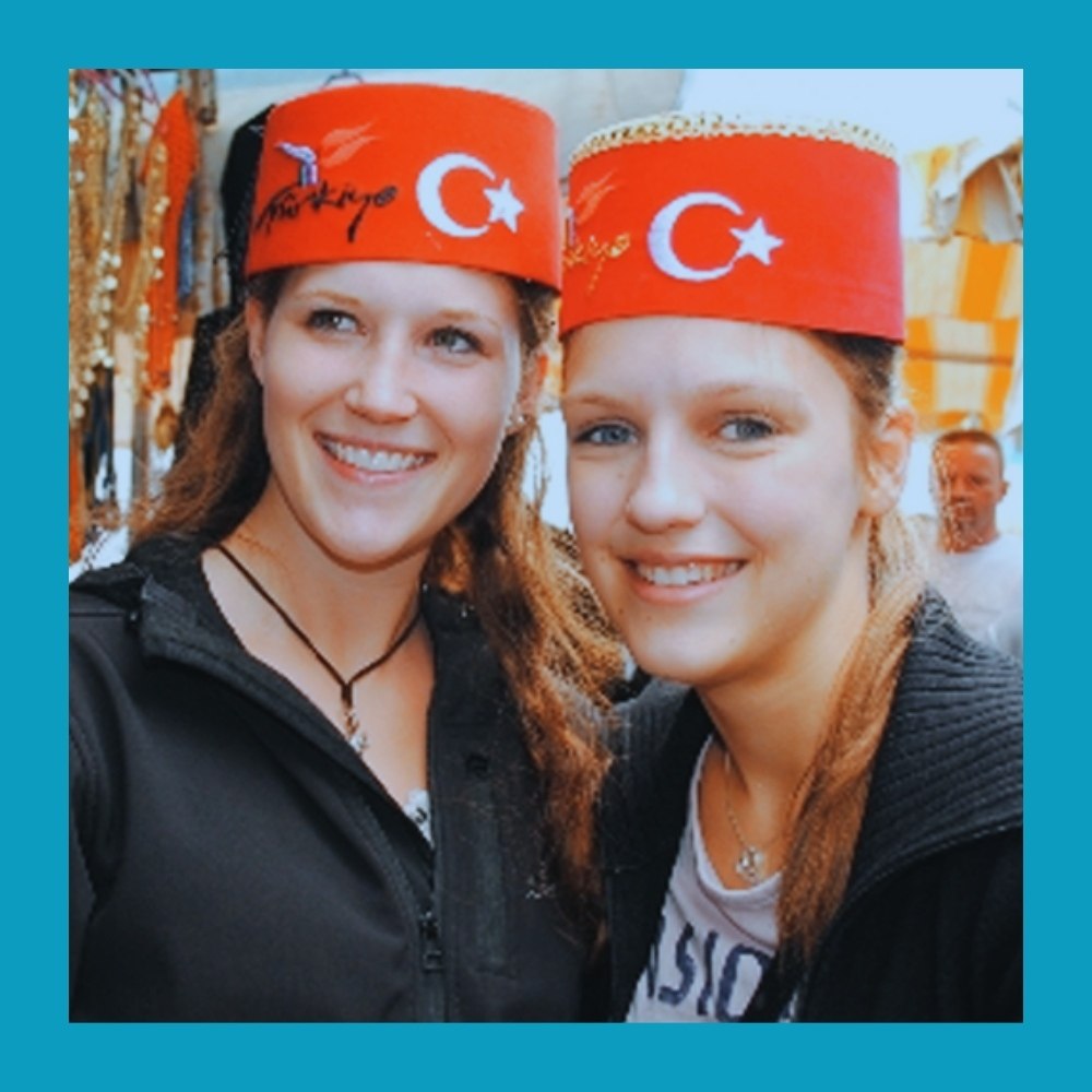 Власти объяснили, почему россияне всё равно смогут отдыхать в Турции.Продолжение новости в нашем ... - 2