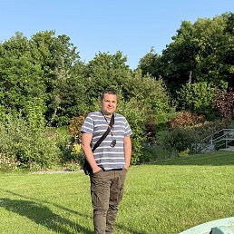 Zevs, 34, 