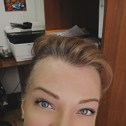 Mariam, 43, -