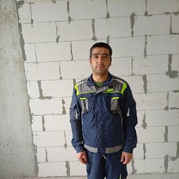 Sirojiddin, 33, 