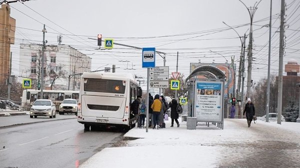 Перевозчиков хотят штрафовать за опоздание общественного транспорта.Соответствующий законопроект ...