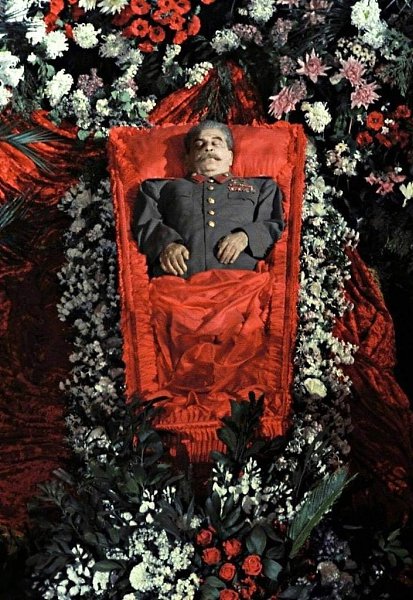 71 год назад, 9 марта 1953 года, состоялись похороны Иосифа Виссарионовича Сталина. Журнал «Огонёк» ...