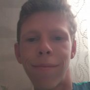 Tolik, 18 , 