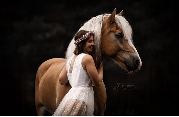  -   ! - 8  2025  15:12