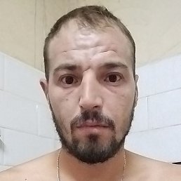 Sergiu, , 32 