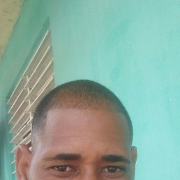 Yaikel, 34, 