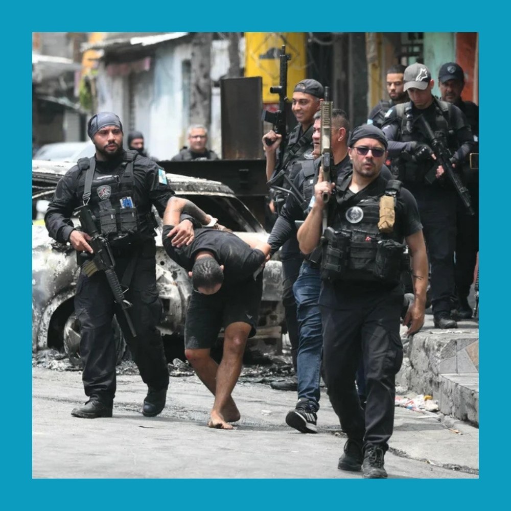 Рио превратился в зону боевых действий — картели воюют с государством.В Бразилии вспыхнула настоящая ... - 3