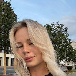 Ilona, , 26 