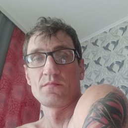 Dima, 41, 