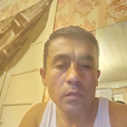 Xusayin Rozmetov, 40,  