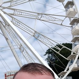 Jason, 33, 