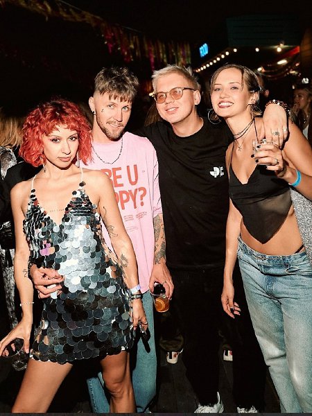 Праздник лета на крыше Roof Place — «CAVA DISCO».В ночь с 20 на 21 июня, когда световой день ... - 3