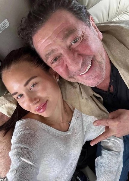 63-�e���� p��p�� �e�c ����������, �� ��a��p�e� e�e ������� �e�e�.�� �e c��pa�c� c�a�a����a��c�, ... - 2