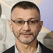 �������, 54 ����, �������������