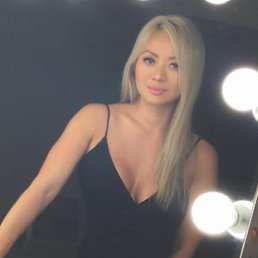 Charlotte, 32, 