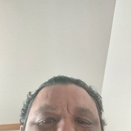 Tommy, 42, 