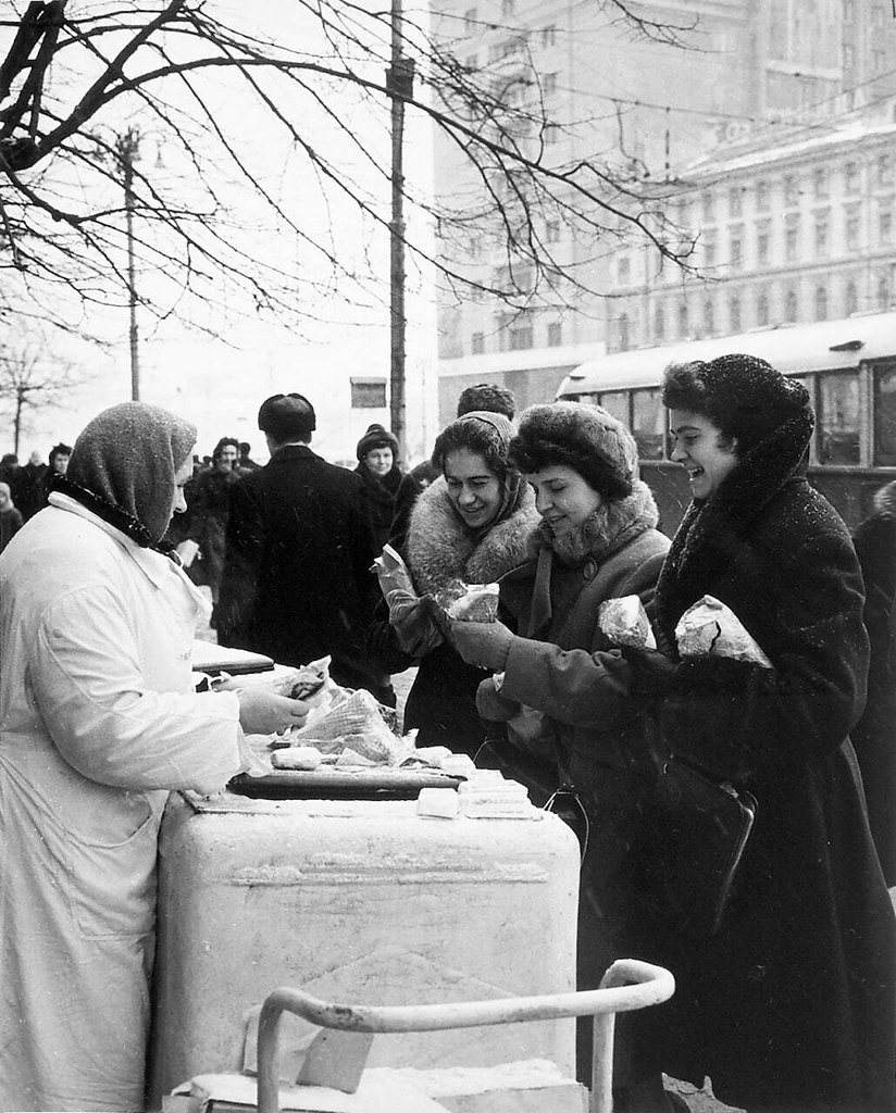     , , 1962 .