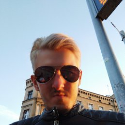 Yaroslav, 25, 