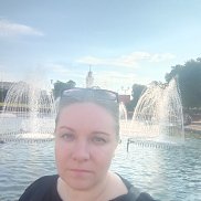 Natalya, 49, 