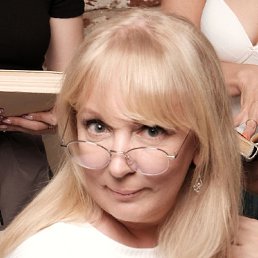 Elena, 55, 