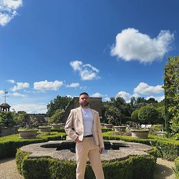 ����, 37 ���, �����-���������