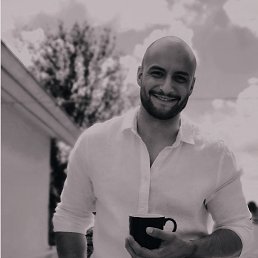 Stefan, 33, 