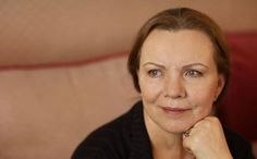 «Нельзя мне целоваmься. Слаба… млею…» Валенmuна Телuчкuна о своuх романах на съемочной ...