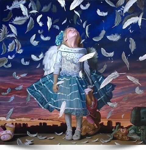 Скоро ангел достанет с полки.Свои теплые зимние крылья...Осторожно, стряхнув снежинки,В зеркало ...