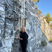 Lilia, 66 , -